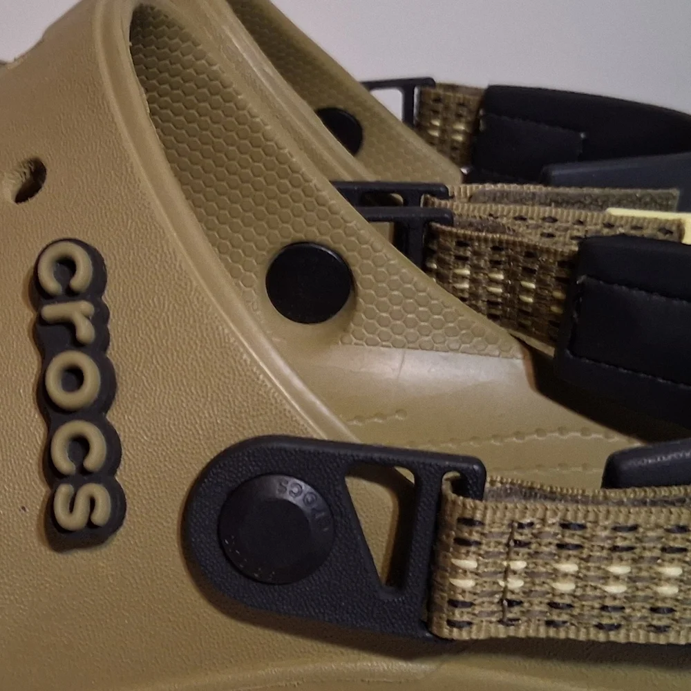 CROCS Clogs Classic All-Terrain Sandals – Olive Green, Women 11 / Men 9